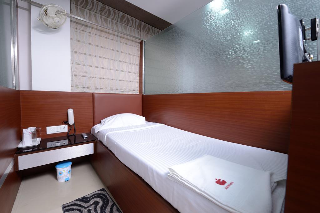 Golden Apple Boutique Hotel Kolkata Luaran gambar