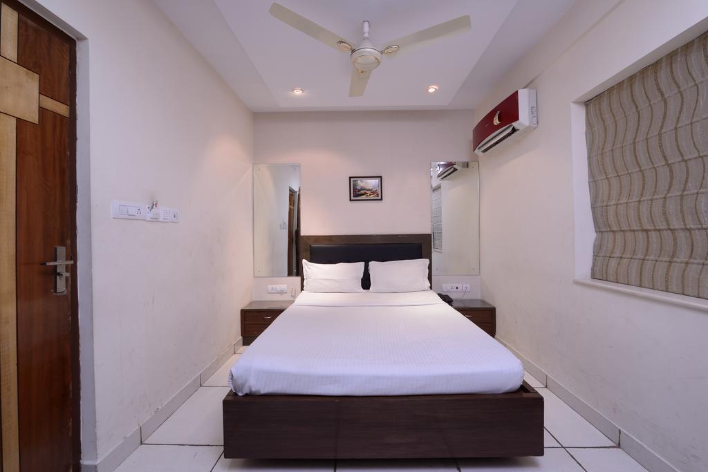 Golden Apple Boutique Hotel Kolkata Luaran gambar