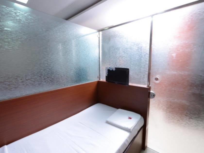 Golden Apple Boutique Hotel Kolkata Luaran gambar